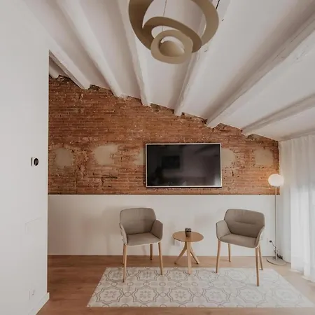 Petit Luxe Volta Bed & Breakfast Terrassa