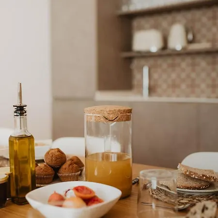 Petit Luxe Volta *