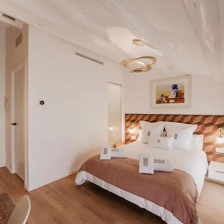 Petit Luxe Volta