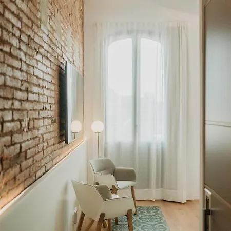 Petit Luxe Volta Terrassa